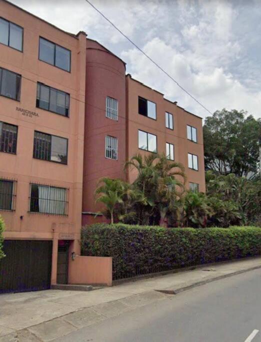 El Jardin De Manila Apartment Medellin Ngoại thất bức ảnh
